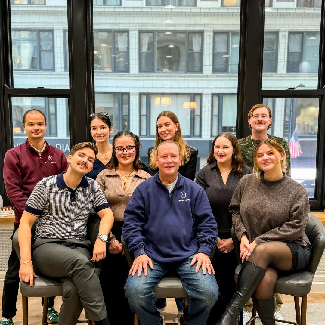 5 Reasons to Shop Local Jewelry Stores in Chicago (Instead of Big Chains)