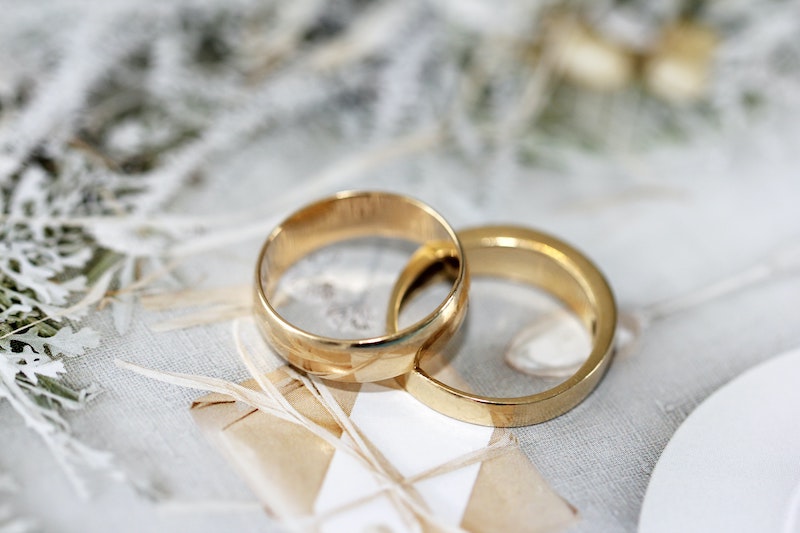 How To Choose The Right Wedding Band